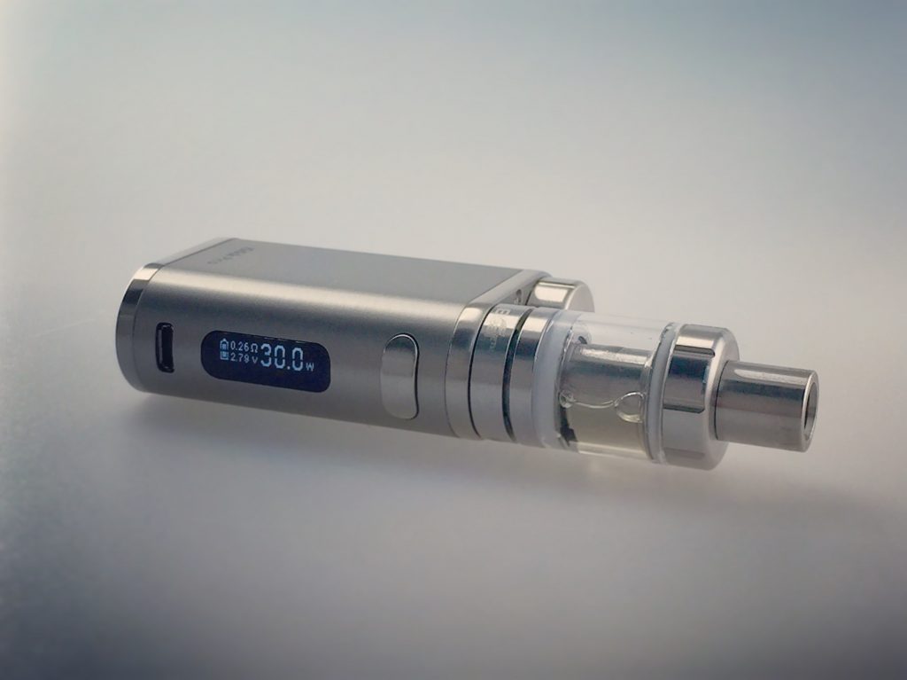 【電子タバコ初心者】東京のおすすめ店舗「VAPE STUDIO 新宿駅東口店」の品揃え・サポートが素晴らしい✨
