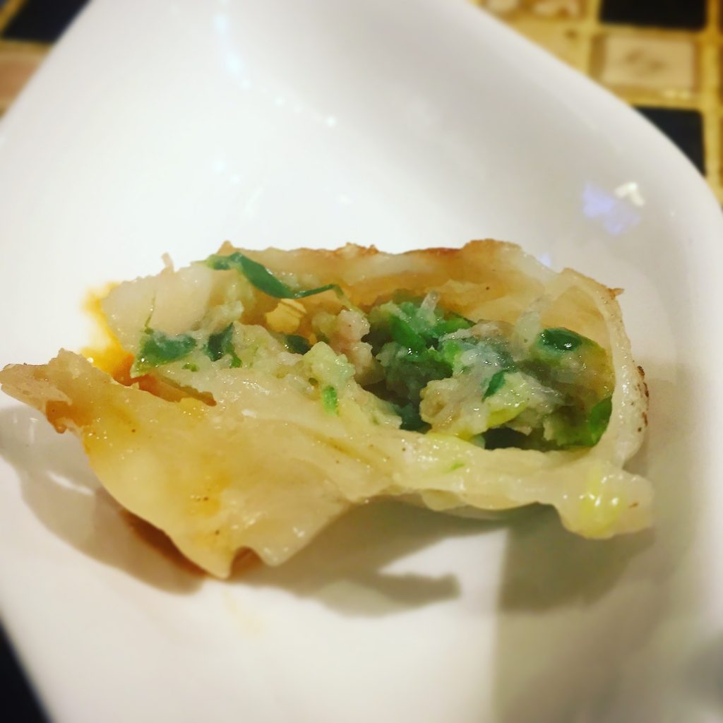 【北千住】餃子の名店を探し求めて…見つけ出した「アガリコ餃子楼」が美味しすぎる✨