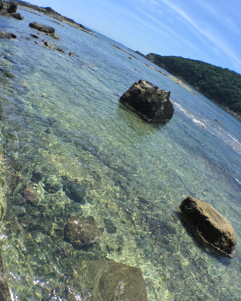 【鍋田浜海水浴場の情報】食事は?駐車場は?トイレ・コンビニ・おみやげ・温泉は?