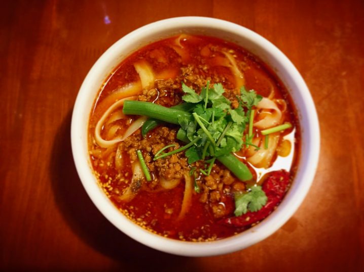 【有楽町】西安(XIAN)の刀削麺ランチがグルメ通に人気✨