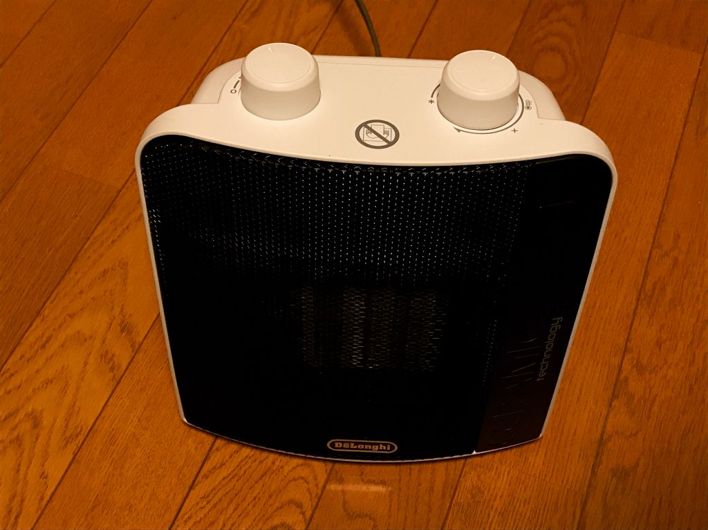 【電気ストーブおすすめ】もっと早く知りたかった!大人気のデロンギ製セラミックファンヒーターが凄い✨