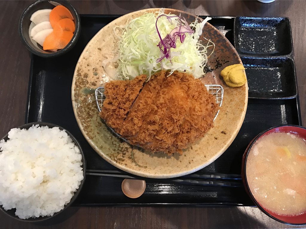 柏の名店「とんかつ瓢(ひさご)」の特上ロースカツ定食が絶品すぎる