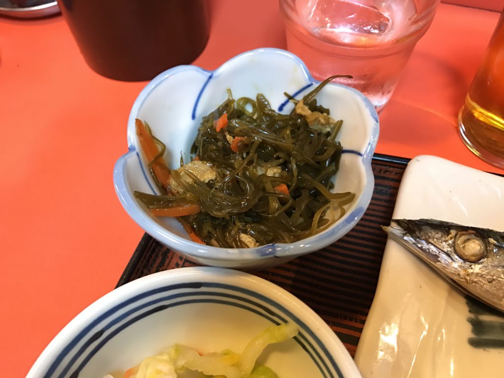 綾瀬で大人気の居酒屋「味安」で夜ごはんは定食を食べるのが日課になってきた(再訪)