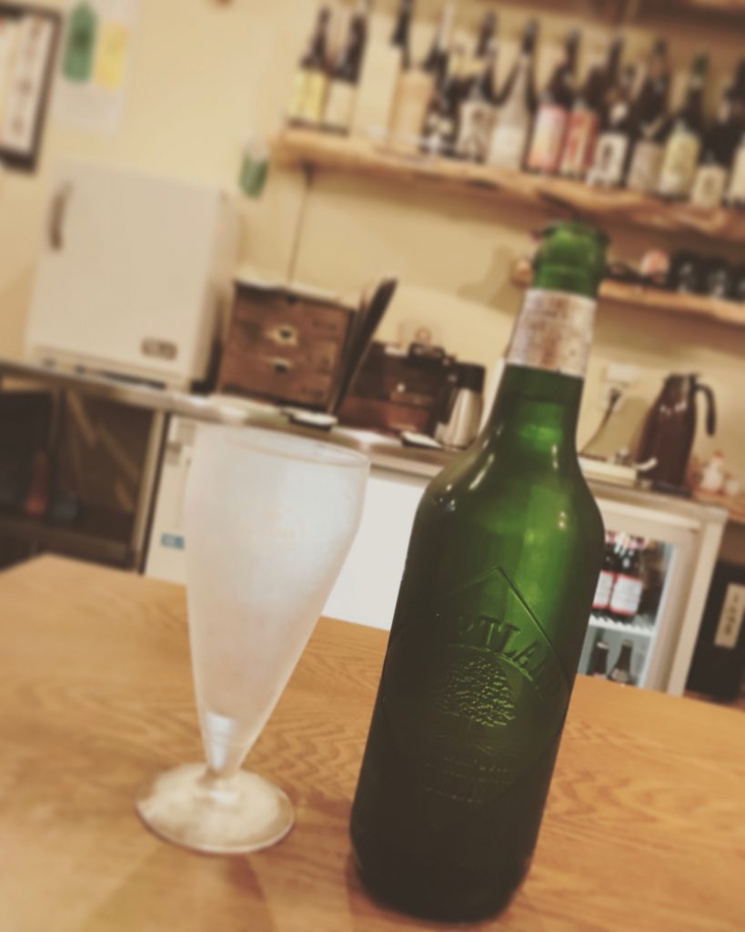 究極のレバニラ定食(900円)で有名な北千住「ここのつ」をグルメレポート!