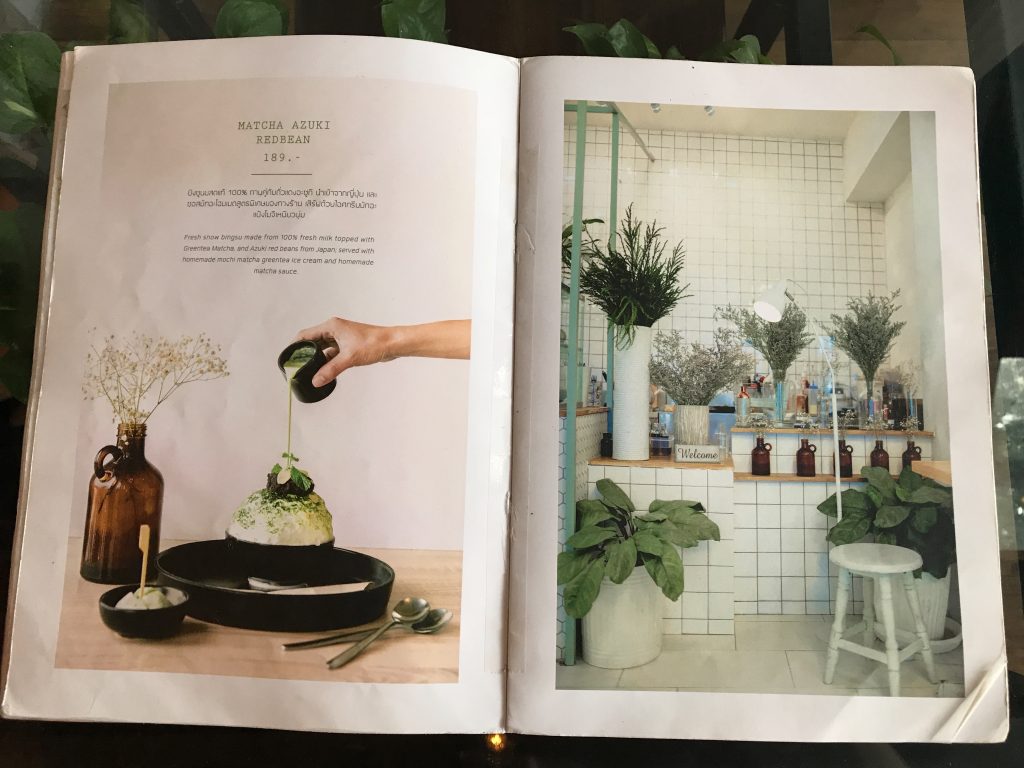 チェンマイで行列ができるかき氷のお店「Cheevit Cheeva」が凄い!