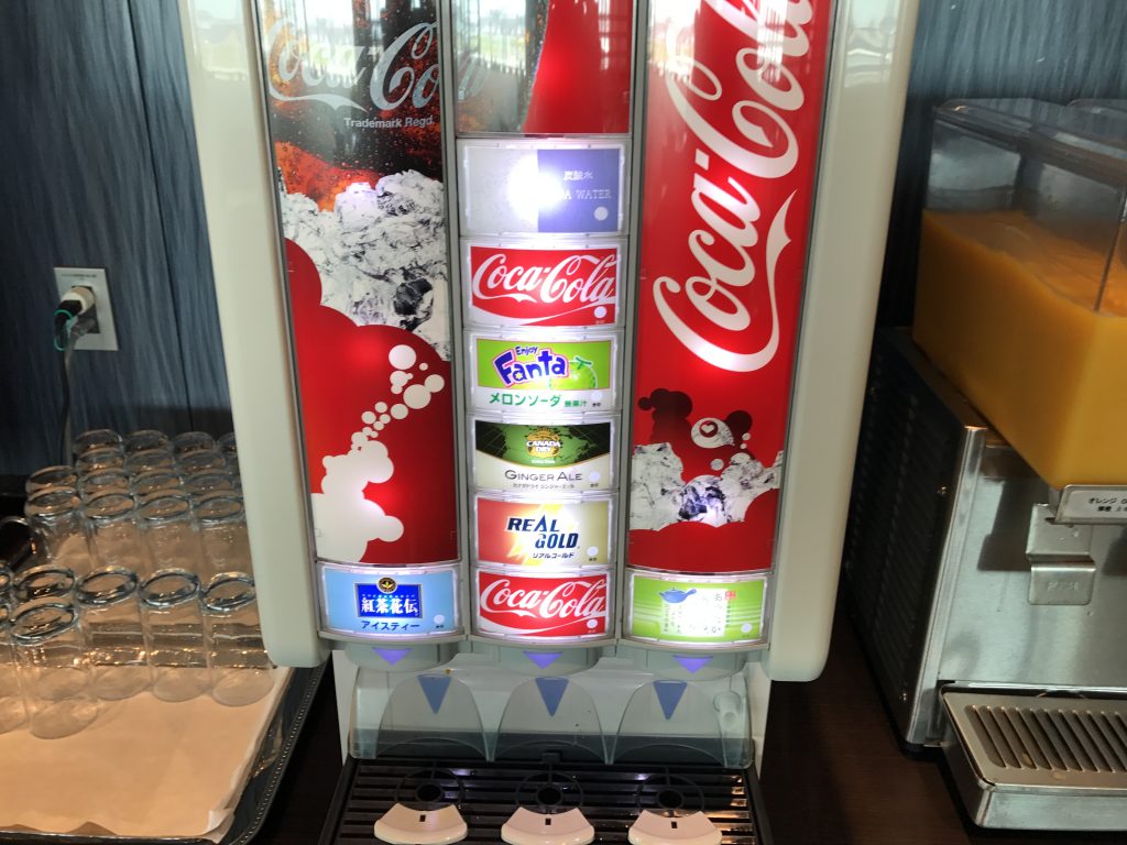 羽田空港国際線のラウンジをエコノミーでも利用できるクレジットカード
