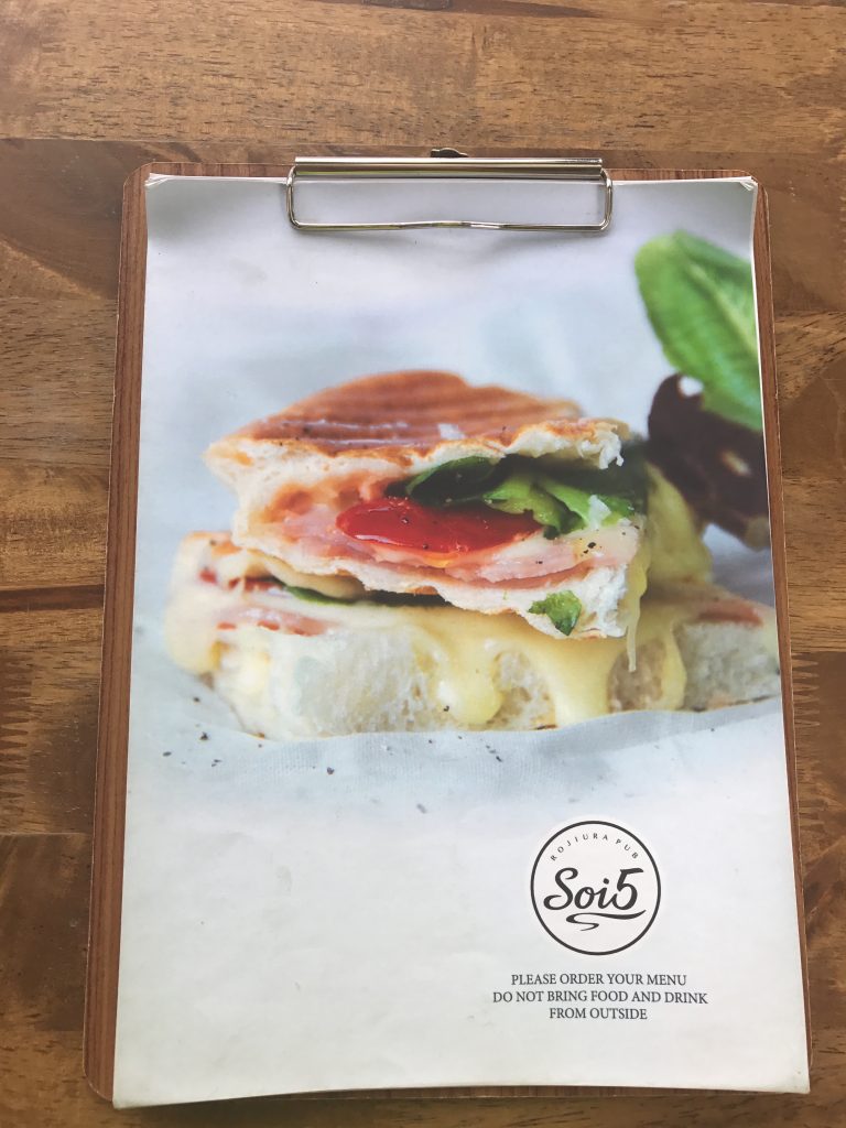 【Soi5】チェンマイ ニマンヘミンのお洒落カフェのパニーニが絶品✨