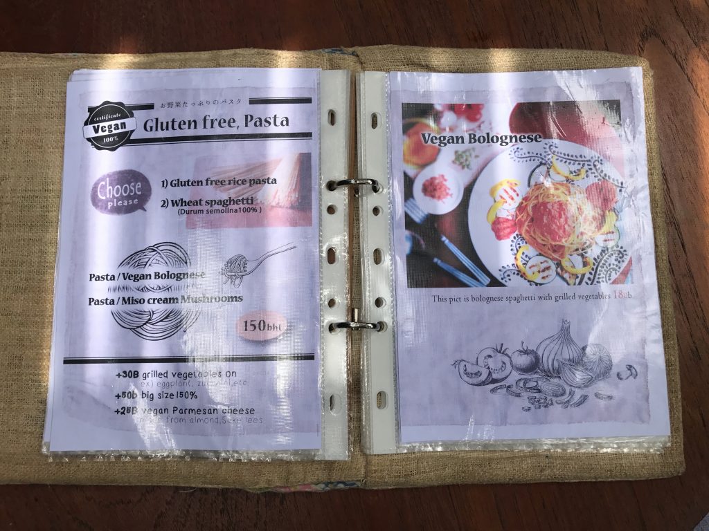 Amrita Gardenの野菜ランチプレートと伝説のマンゴーチーズケーキ🌟