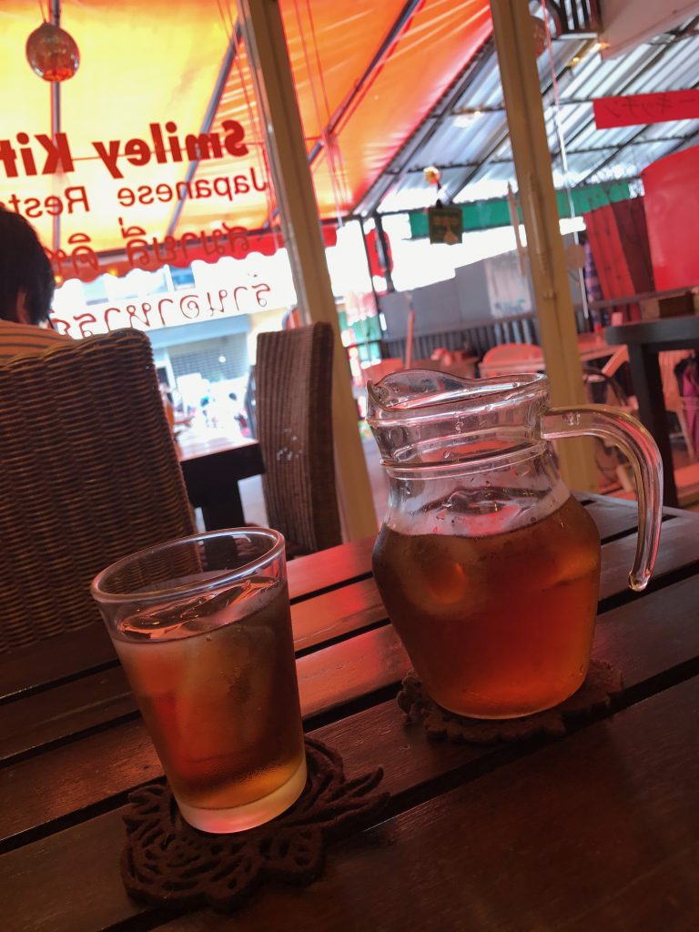 smiley kitchenの店内