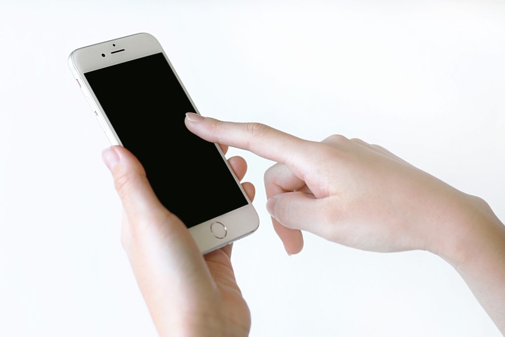 毎回入力するのが面倒くさい!iPhoneで単語登録してカンタン入力!