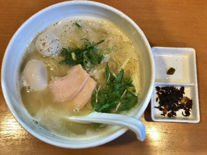 亀有最高峰の白湯ラーメン「らーめん銀杏」が美味しすぎる✨