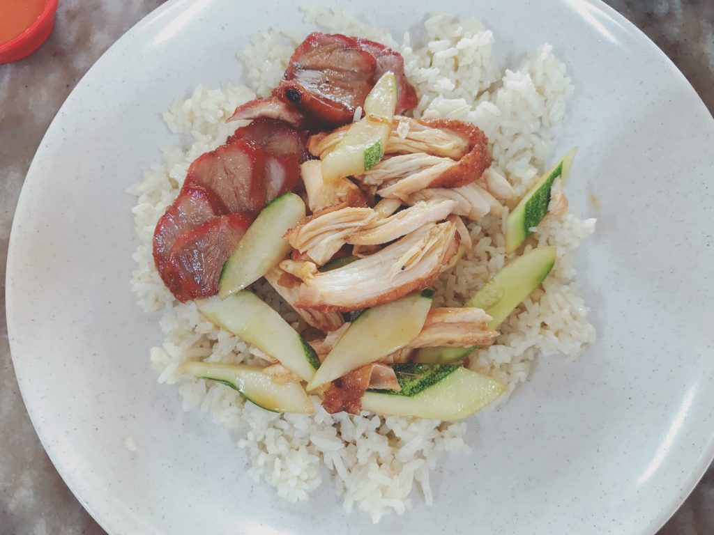 Grilled ChickenとGrilled Porkのミックス(220円)