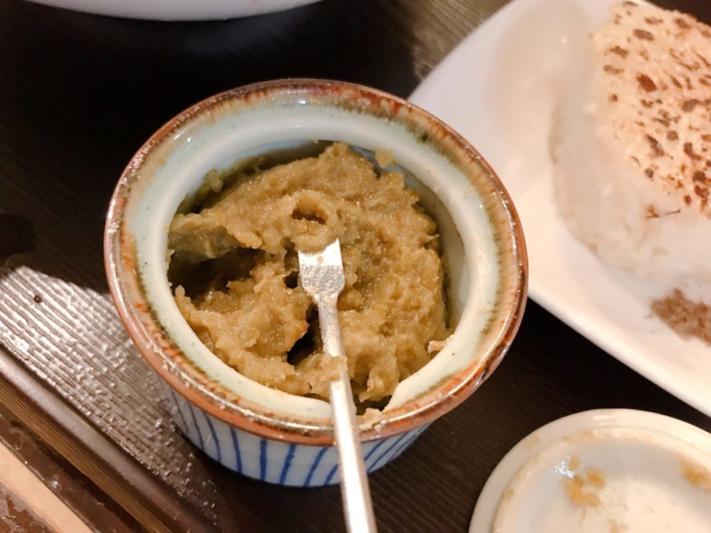 麺屋海神のあら炊き塩ラーメン へしこ焼きおにぎり付き(980円)※麺大盛り無料