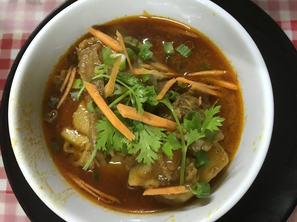 ⑦ Muslim Curry with Chicken（Massaman Gai）95B