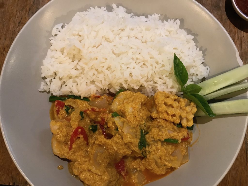Rice with Stirfried Curry Seafood（115B）