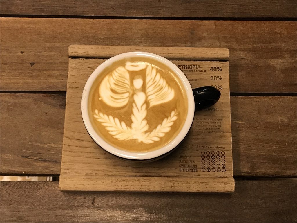Saturn latte（350円）