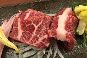 【居酒屋ランキング1位】熊本で馬刺しを食べるなら菅乃屋銀座通り店へ