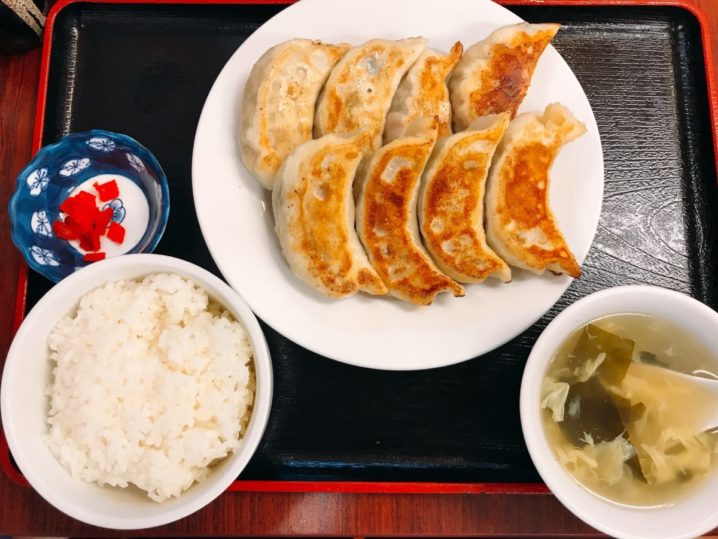 【亀有】青山餃子房の焼き大餃子定食680円が美味しい！